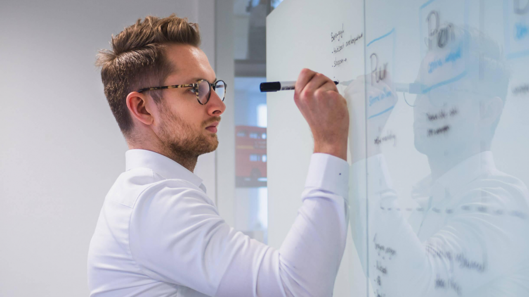 Strategisch plan uitwerken niice digital marketing Strategisch plan uitwerken niice digital marketing